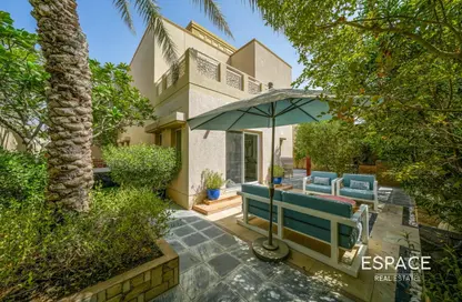 Villa - 3 Bedrooms - 4 Bathrooms for sale in Meadows 6 - Meadows - Dubai