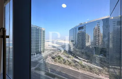Office Space - Studio - 2 Bathrooms for rent in Sky Tower - Shams Abu Dhabi - Al Reem Island - Abu Dhabi