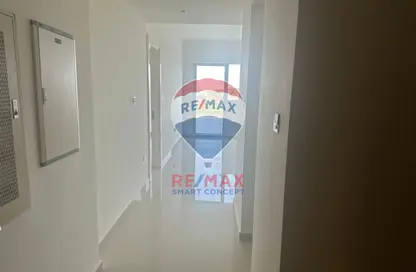 Apartment - 1 Bedroom - 2 Bathrooms for sale in Marina Bay by DAMAC - Najmat Abu Dhabi - Al Reem Island - Abu Dhabi