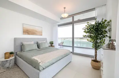 Room / Bedroom image for: Apartment - 2 Bedrooms - 3 Bathrooms for rent in Azure Residences - Palm Jumeirah - Dubai, Image 1