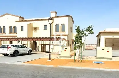 تاون هاوس - 2 غرف نوم - 3 حمامات للايجار في بلوم ليفينج - مدينة زايد (مدينة خليفة ج) - مدينة خليفة - أبوظبي
