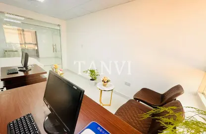 Office Space - Studio - 1 Bathroom for rent in Silver Home Building - Hor Al Anz - Deira - Dubai