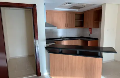 شقة - غرفة نوم - 2 حمامات للبيع في بناية 148-202 - طراز مغولي - ديسكفري جاردنز - دبي