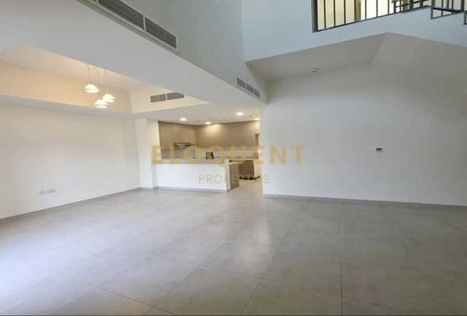 15722000 - Property Image 2