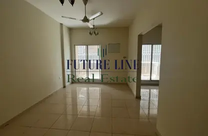 Office Space - Studio - 2 Bathrooms for rent in Baniyas Square - Deira - Dubai