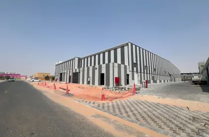 Warehouse - Studio - 1 Bathroom for rent in Umm Al Thuoob - Umm Al Quwain
