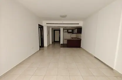 Apartment - 1 Bedroom - 2 Bathrooms for rent in Muwaileh 29 Building - Muwaileh - Sharjah