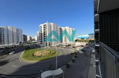 Apartment - 2 Bedrooms - 2 Bathrooms for sale in Waters Edge - Yas Island - Abu Dhabi Apartment - 2 Bedrooms - 2 Bathrooms for sale in Waters Edge - Yas Island - Abu Dhabi