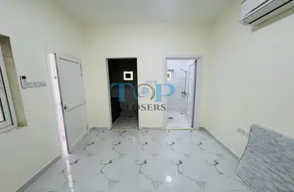 شقة - 1 حمام للايجار في القطارة - العين شقة - 1 حمام للايجار في القطارة - العين