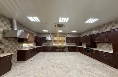 Villa - 5 Bedrooms - 5 Bathrooms for rent in Al Barsha South 2 - Al Barsha South - Al Barsha - Dubai