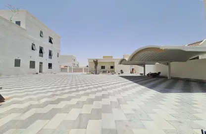 دوبلكس - 7 غرف نوم - 8 حمامات للايجار في مجلود - المويجي - العين