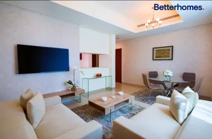 Living / Dining Room image for: Apartment - 1 Bedroom - 2 Bathrooms for rent in Barcelo Residences - Dubai Marina - Dubai, Image 1