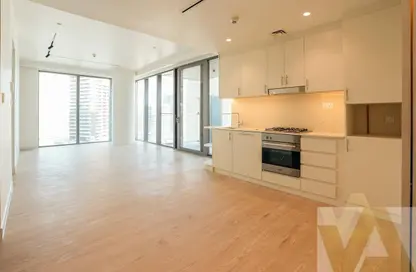 Apartment - 1 Bedroom - 1 Bathroom for sale in Boulevard Point - Downtown Dubai - Dubai