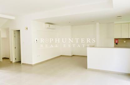 Townhouse - 3 Bedrooms - 4 Bathrooms for rent in Zahra Townhouses - Town Square - Dubai
