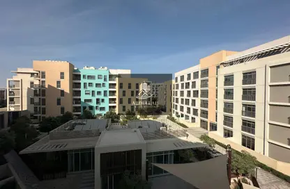 شقة - غرفة نوم - 2 حمامات للايجار في أبتاون الزاهية - الزاهية - تجارية مويلح - الشارقة