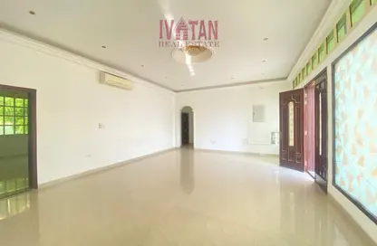 Apartment - 3 Bedrooms - 3 Bathrooms for rent in Al Riffa - Ras Al Khaimah Apartment - 3 Bedrooms - 3 Bathrooms for rent in Al Riffa - Ras Al Khaimah