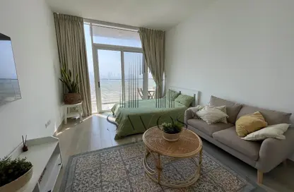 Apartment - Studio - 1 Bathroom for rent in Bloom Towers B - Bloom Towers - Jumeirah Village Circle - Dubai
