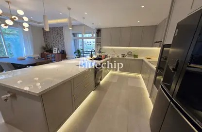 Apartment - 4 Bedrooms - 3 Bathrooms for sale in Al Ghaf 4 - Al Ghaf - Greens - Dubai