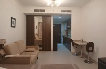 شقة - 1 حمام للايجار في جولدكريست إكزيكتيف - (JLT) مجمع C - أبراج بحيرة الجميرا - دبي