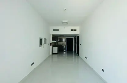 Apartment - Studio - 1 Bathroom for rent in Arabian Gate - Dubai Silicon Oasis - Dubai