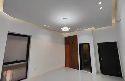 Villa - 5 Bedrooms - 7+ Bathrooms for rent in Al Yasmeen 1 - Al Yasmeen - Ajman