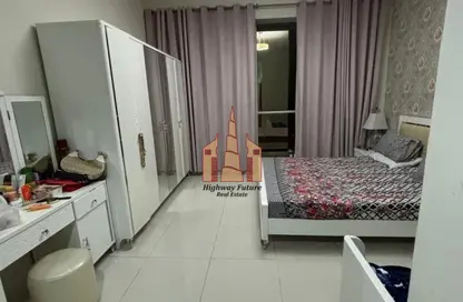 Apartment - 2 Bedrooms - 3 Bathrooms for sale in Sahara Tower 6 - Sahara Complex - Al Nahda - Sharjah