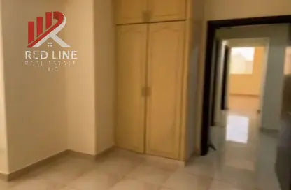 شقة - غرفة نوم - 2 حمامات للبيع في النهدة - الشارقة