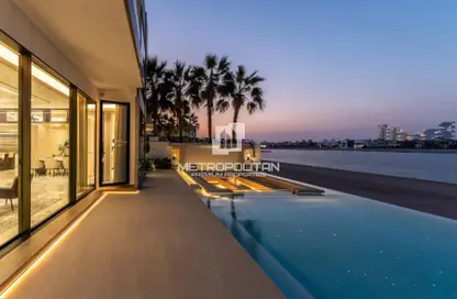 Villa - 5 Bedrooms - 5 Bathrooms for rent in Garden Homes Frond B - Garden Homes - Palm Jumeirah - Dubai