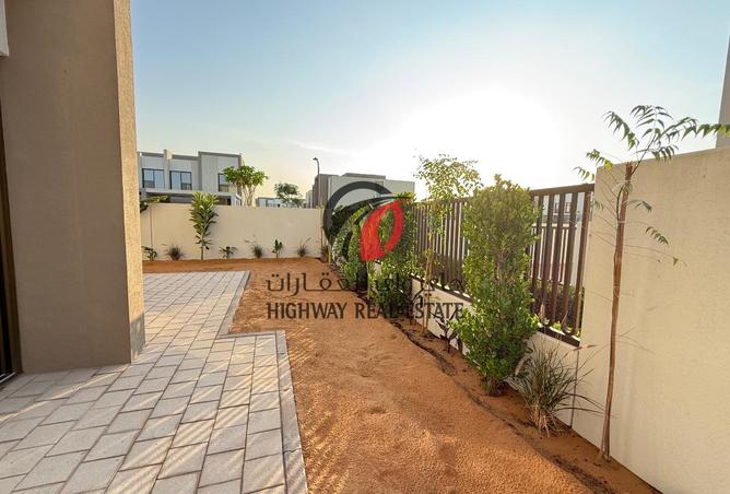 15722100 - صورة العقار 2