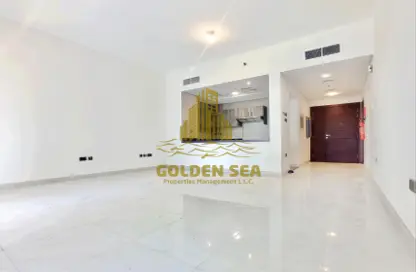 Empty Room image for: Apartment - 2 Bedrooms - 3 Bathrooms for rent in Al Dana - Al Raha Beach - Abu Dhabi, Image 1