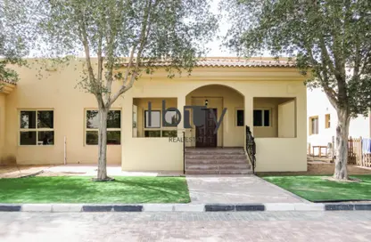 Villa - 3 Bedrooms - 4 Bathrooms for rent in Shakhbout City - Abu Dhabi