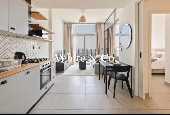 Luxury 1BR | Furnished | Available Now