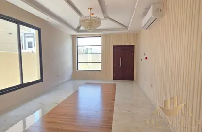 Villa - 5 Bedrooms - 7+ Bathrooms for rent in Al Yasmeen 1 - Al Yasmeen - Ajman