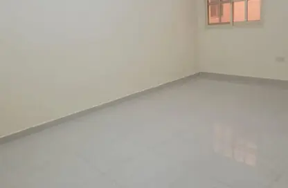 Apartment - 2 Bedrooms - 2 Bathrooms for rent in Al Jimi - Al Ain