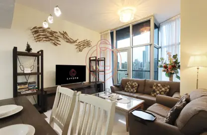Living Room image for: Apartment - 3 Bedrooms - 3 Bathrooms for rent in Marina Wharf 2 - Marina Wharf - Dubai Marina - Dubai, Image 1