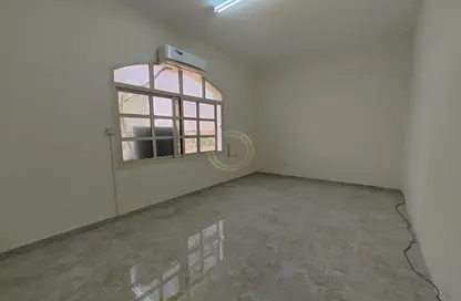 شقة - غرفة نوم - 1 حمام للايجار في الرجايب - الطويه - العين