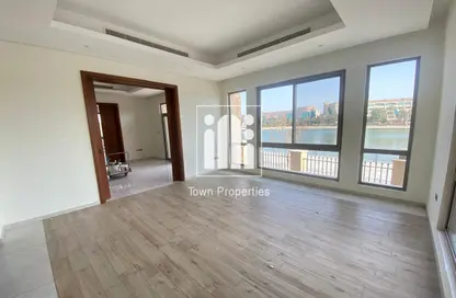 فيلا - 4 غرف نوم - 7 حمامات للايجار في شاطئ الراحة - أبوظبي