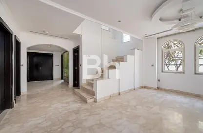 Villa - 4 Bedrooms - 5 Bathrooms for rent in Legacy - Jumeirah Park - Dubai
