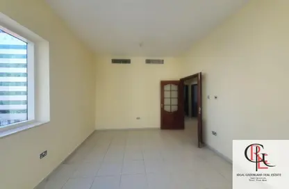 Apartment - 2 Bedrooms - 2 Bathrooms for rent in Shabiya 9 - Shabiya - Mussafah - Abu Dhabi