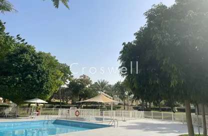 فيلا - 2 غرف نوم - 3 حمامات للايجار في الينابيع 15 - الينابيع - دبي