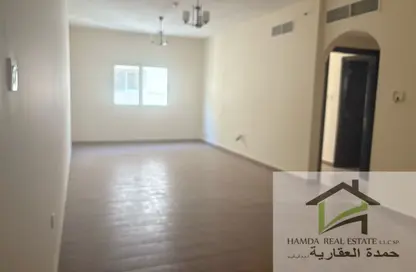 شقة - غرفة نوم - 2 حمامات للايجار في مجمع مويلح - تجارية مويلح - الشارقة