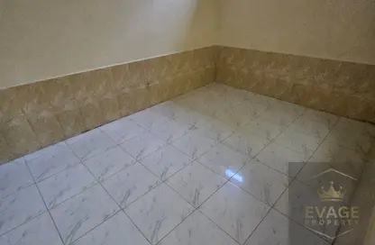 Apartment - 2 Bedrooms - 2 Bathrooms for rent in Al Rumailah building - Al Rumailah 2 - Al Rumaila - Ajman