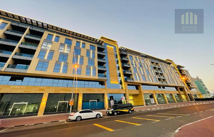 Apartment for Rent in Bayt Al Safa 2 BR+ MED ROOM Prime Building