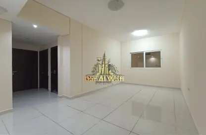 شقة - 2 غرف نوم - 2 حمامات للايجار في تايجر القادسية - النهدة - الشارقة