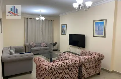 Living Room image for: Apartment - 3 Bedrooms - 4 Bathrooms for rent in Al Taawun Street - Al Taawun - Sharjah, Image 1