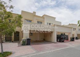 فيلا - 3 غرف نوم - 4 حمامات للكراء في الفرات - البحيرات - دبي