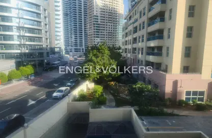 Apartment - 1 Bedroom - 2 Bathrooms for sale in DEC Tower 1 - DEC Towers - Dubai Marina - Dubai