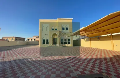 Villa - 4 Bedrooms - 6 Bathrooms for rent in Al Barsha South 1 - Al Barsha South - Al Barsha - Dubai