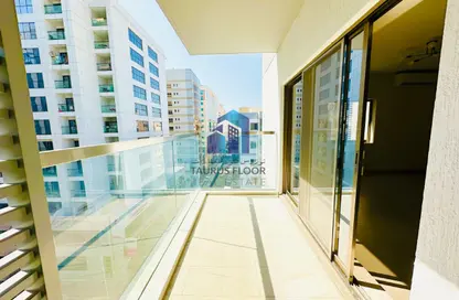 Apartment - 3 Bedrooms - 3 Bathrooms for rent in Rigga Road - Al Rigga - Deira - Dubai