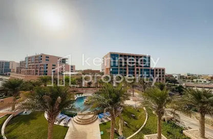Apartment - 1 Bedroom - 2 Bathrooms for sale in Fairmont Marina Residences - The Marina - Abu Dhabi